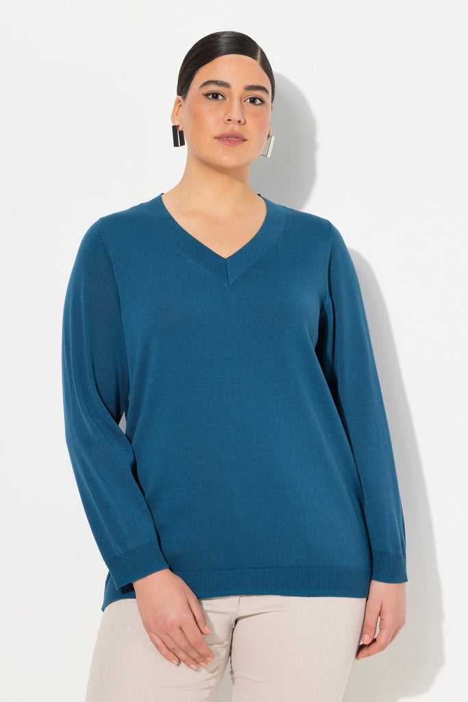 Ulla Popken Lightweight Teal Sweater.